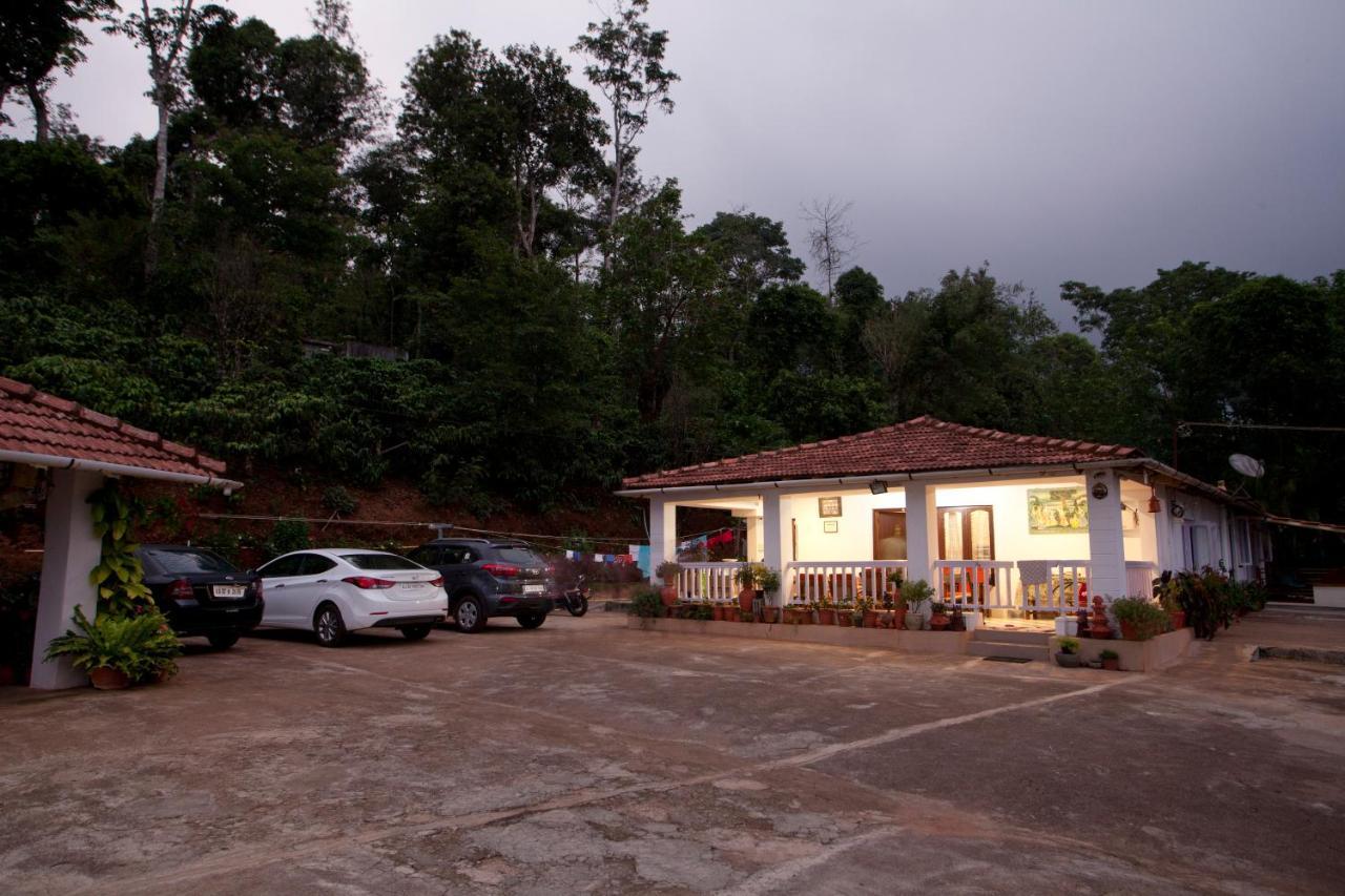 The Blue Mountains Estate Stay Madikeri Exterior photo